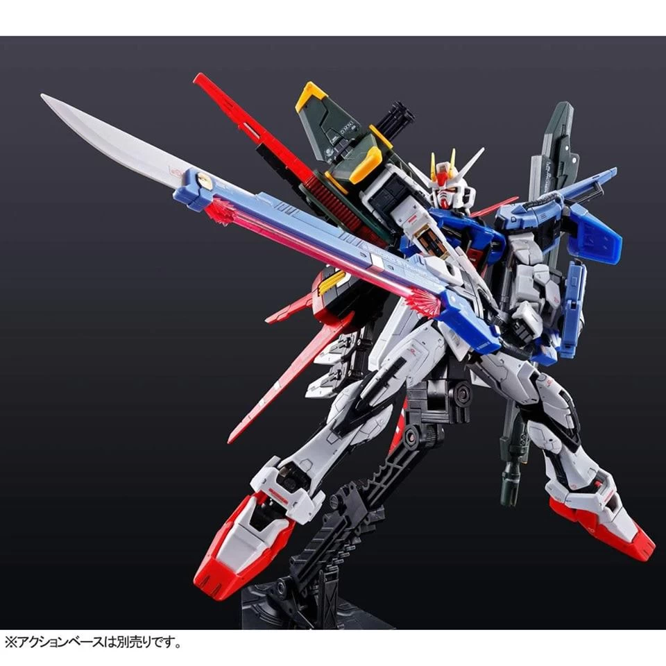 RG 1/144 PERFECT STRIKE GUNDAM 1 RG 1/144 PERFECT STRIKE GUNDAM