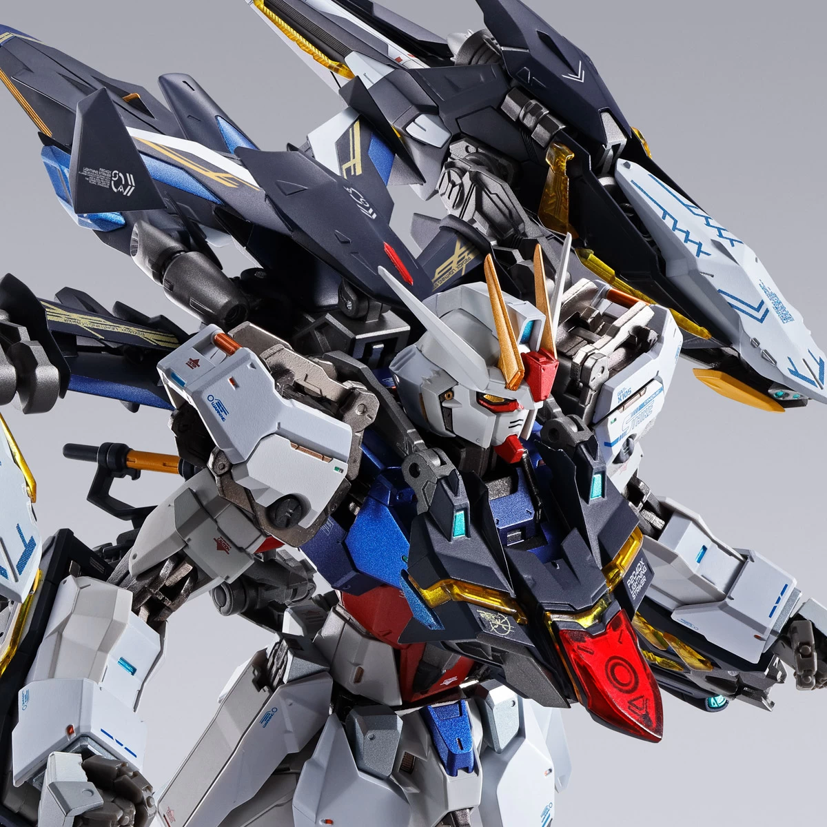 METAL BUILD LIGHTNING STRIKER – Image 2