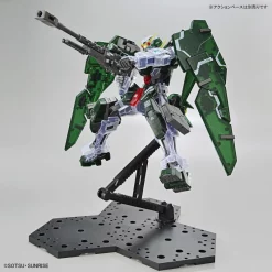 MG 1/100 GUNDAM DYNAMES [CLEAR COLOR] -Boutique Gundam Pose 1 MG DYNAMES CLEAR